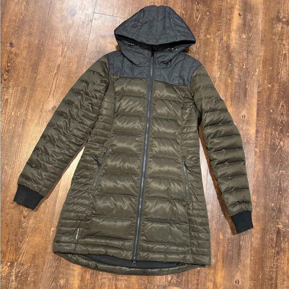 Lole Dark Olive and Grey Puffer Jacket